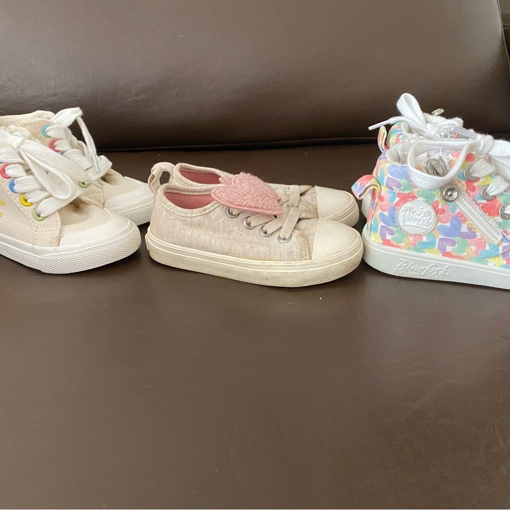 Girls shoes